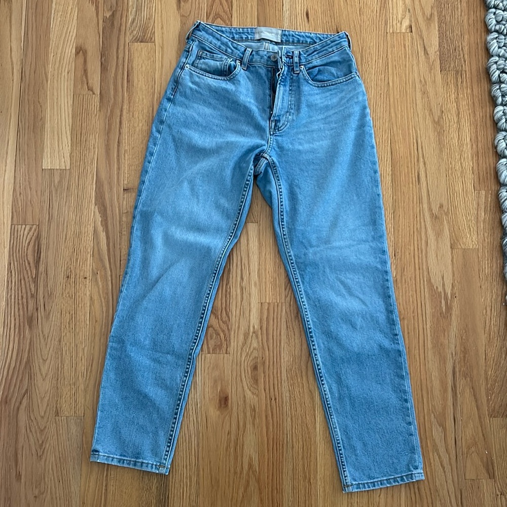 Everlane curvy cheeky Jean, size 27 regular, excellent condition